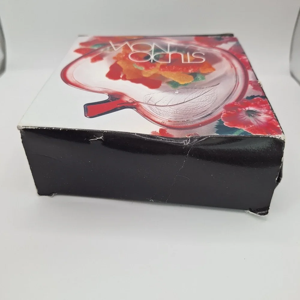 STUDIO‎ NOVA Pomme Red Apple Shaped Leaf Glass Bowl WY620/253 In Original Box